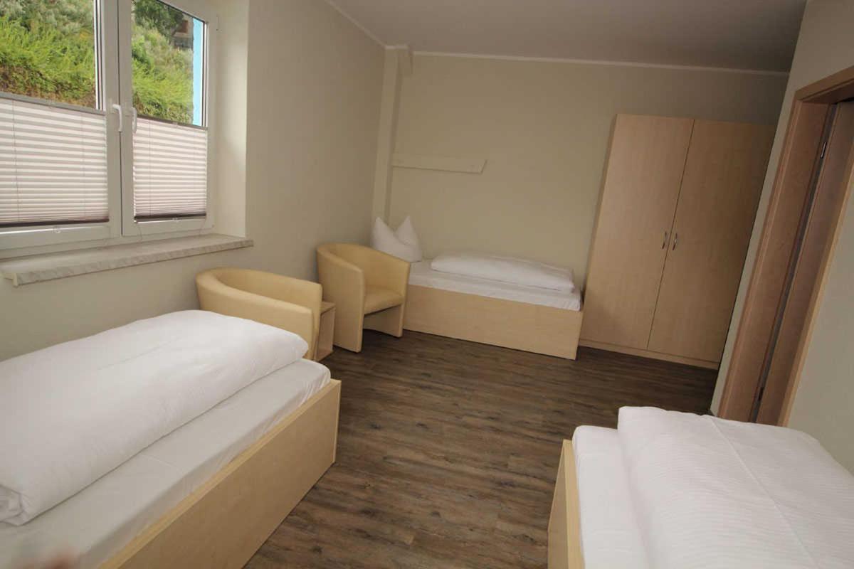 Ferienwohnung Kutterfisch Kajüten direkt im Stadthafen Sassnitz Exterior foto